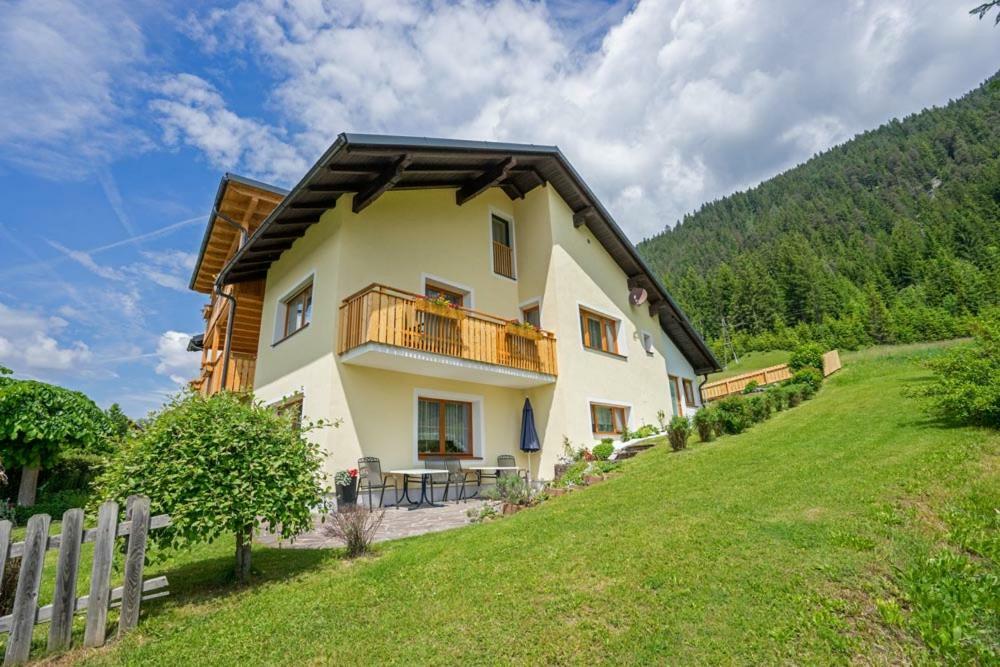 Haus Lackner Am Weissensee In Kaernten Kültér fotó