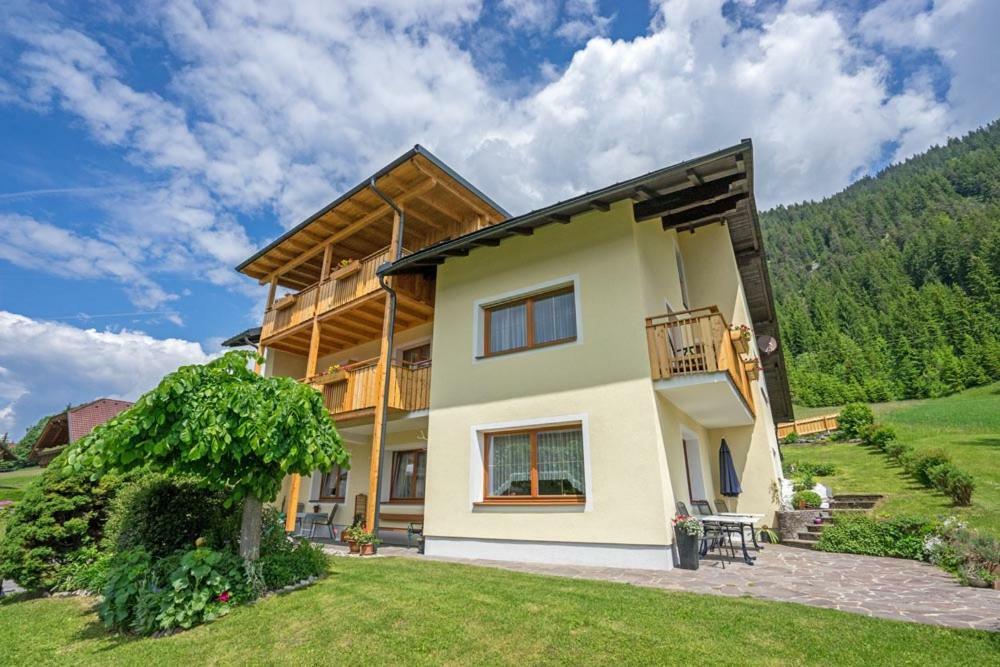 Haus Lackner Am Weissensee In Kaernten Kültér fotó